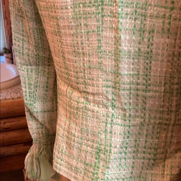 EUC lined jacket ribbon sleeves 4 button closure - Picture 3 of 15